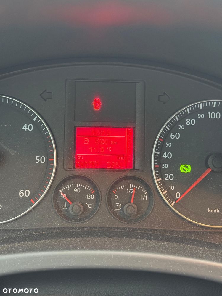 Volkswagen Golf Plus 2.0 TDI Comfortline DSG - 13