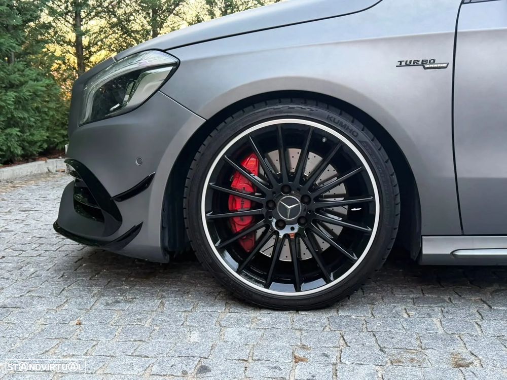 Mercedes-Benz A 45 AMG 4-Matic - 6