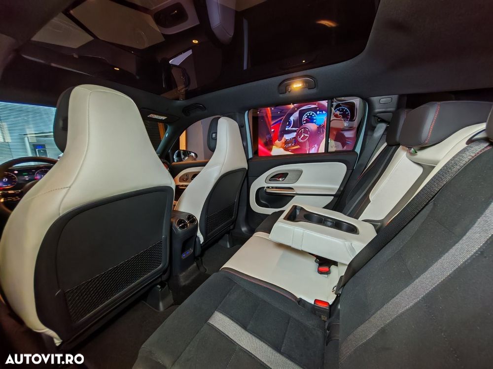 Mercedes-Benz GLB 220 MHEV - 7