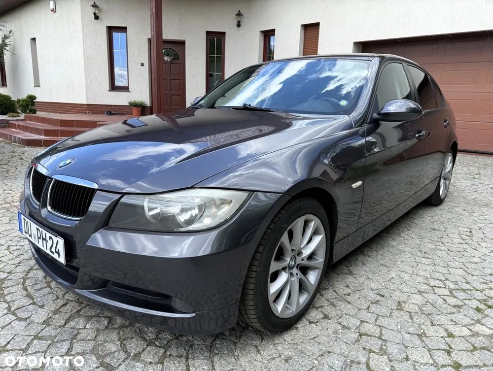 BMW Seria 3 318i Edition Sport - 2