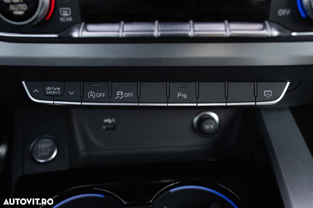 Audi A5 Cabrio 40 TFSI quattro S tronic S line - 32