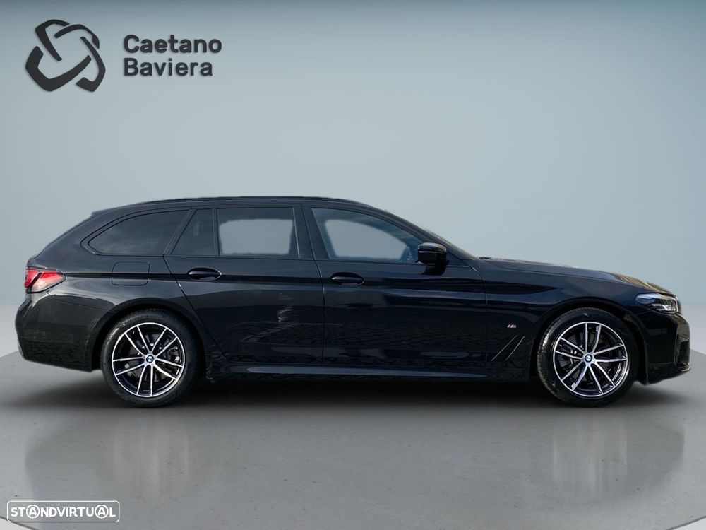 BMW 520 d Pack Desportivo M Auto - 24