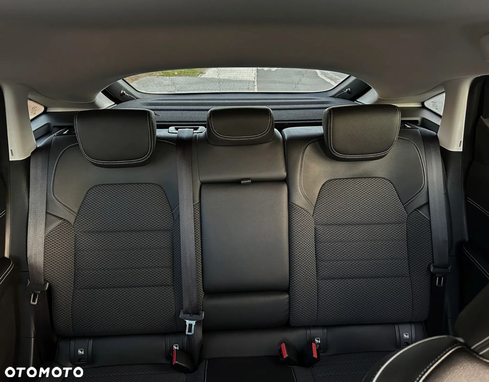 Renault Arkana 1.6 E-TECH E-Tech Engineered MMT - 30