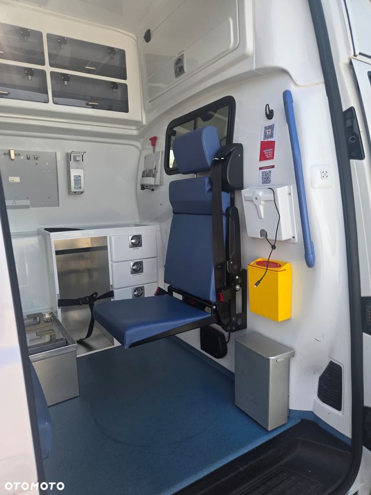 Volkswagen TRANSPORTER T6.1 Ambulans Karetka - 20