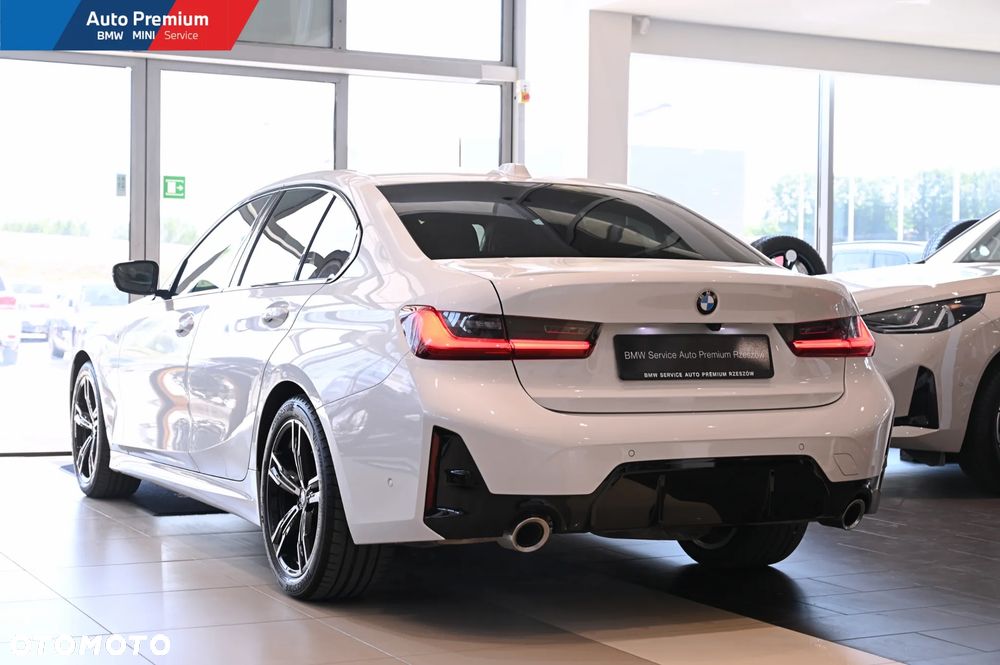 BMW Seria 3 320d xDrive mHEV - 21