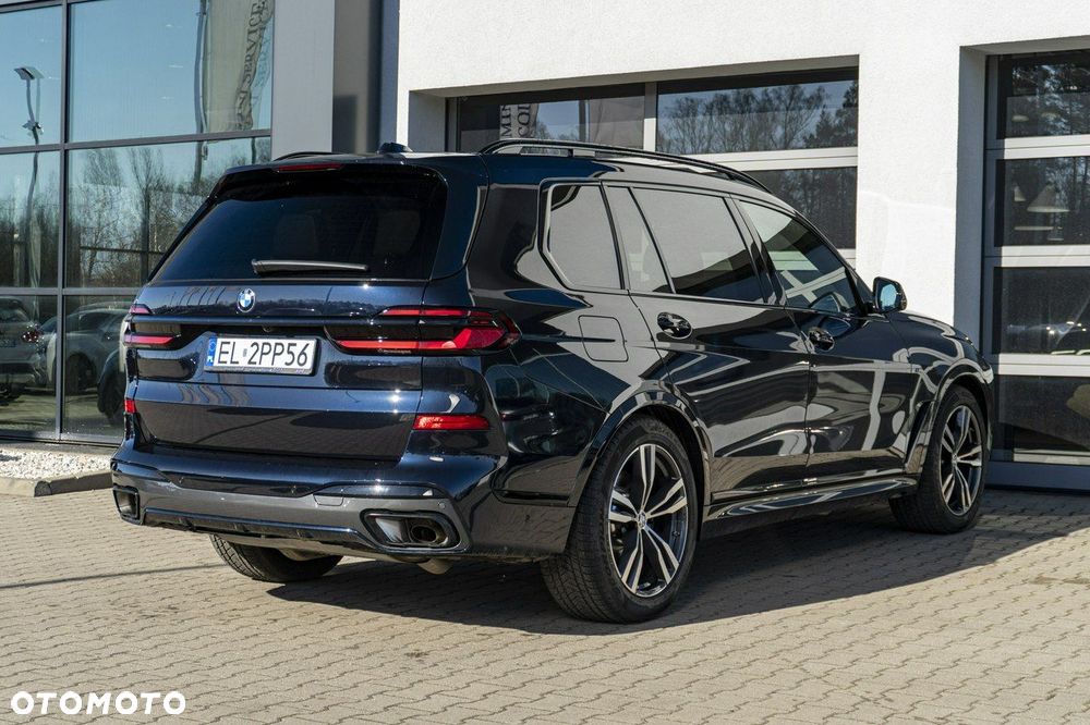 BMW X7 - 13