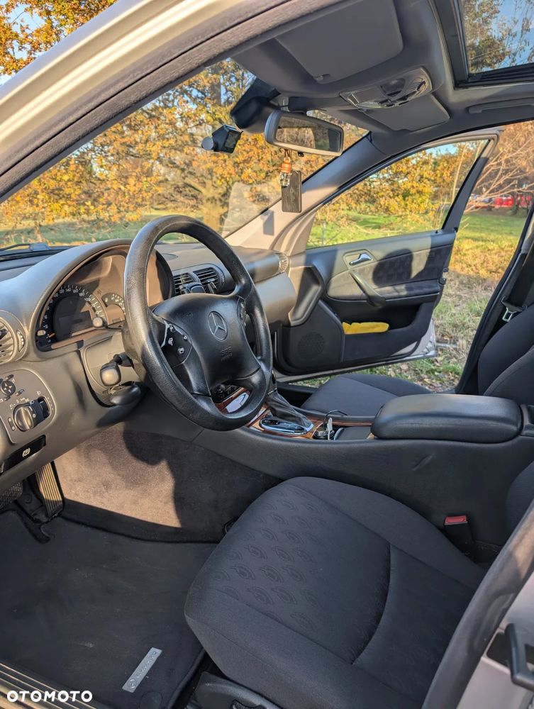 Mercedes-Benz Klasa C - 9