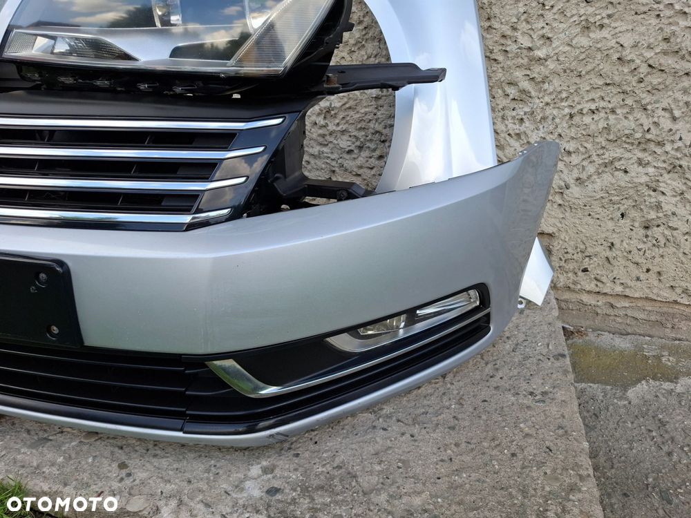 WZMOCNIENIE PAS KOMPLETNY PRZÓD VW PASSAT B7 - 5