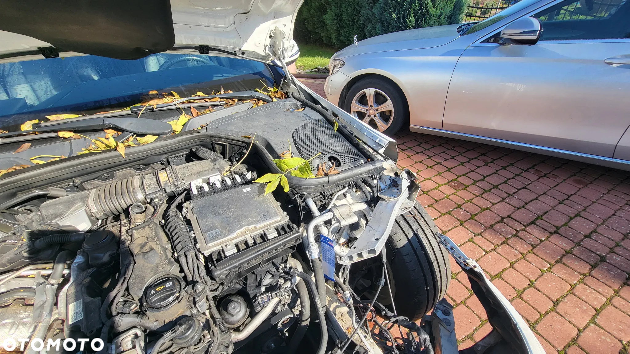 Mercedes-Benz Klasa E 220 d 4Matic T 9G-TRONIC - 15