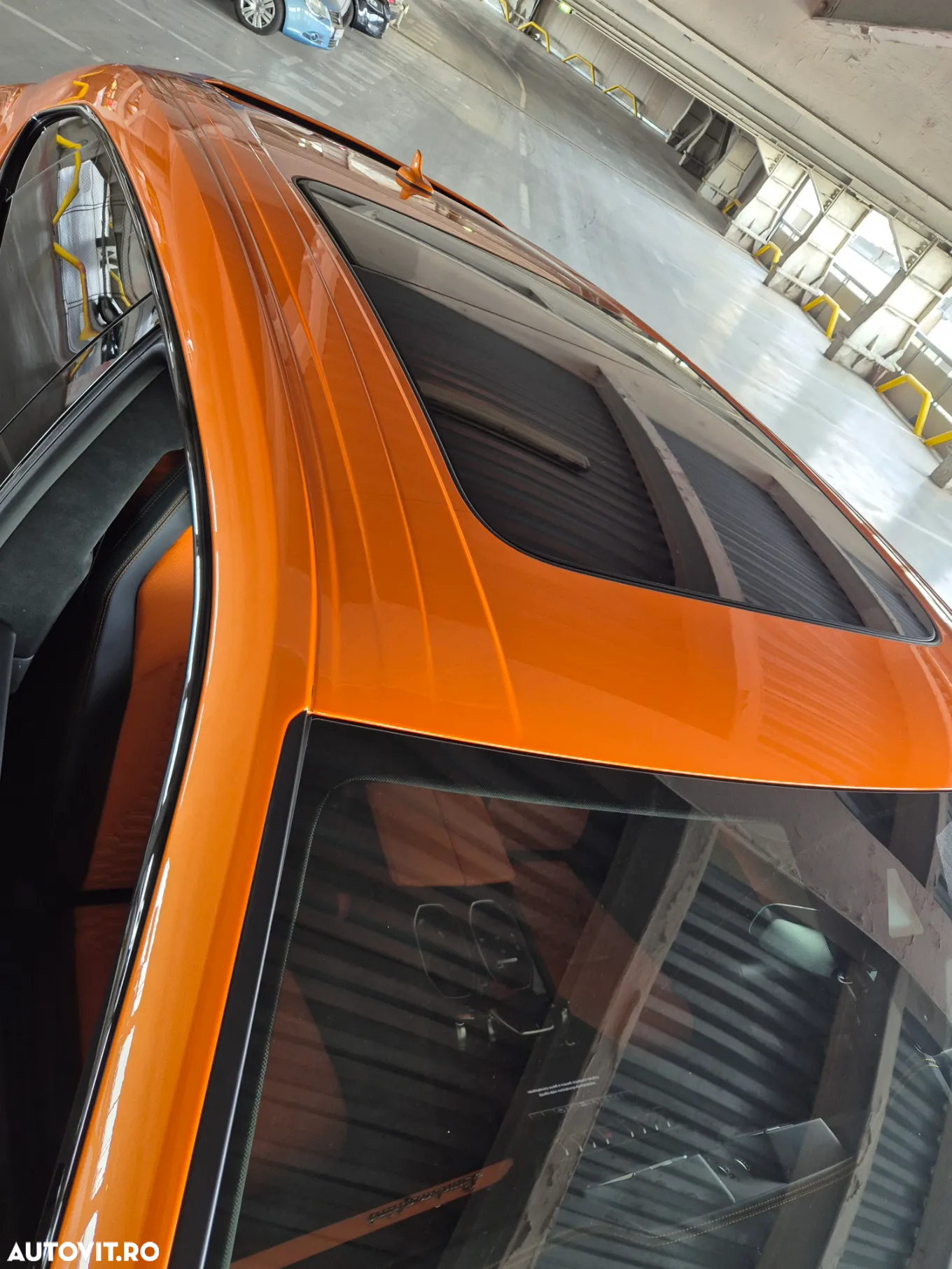 Lamborghini URUS Standard - 4