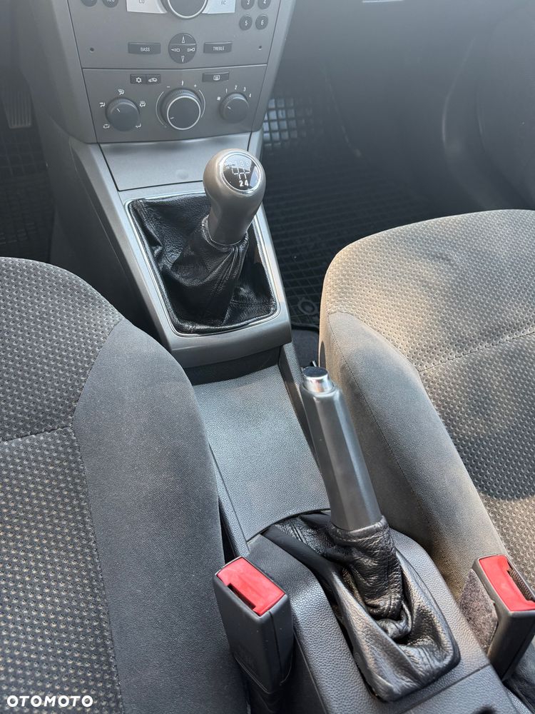 Opel Astra - 29