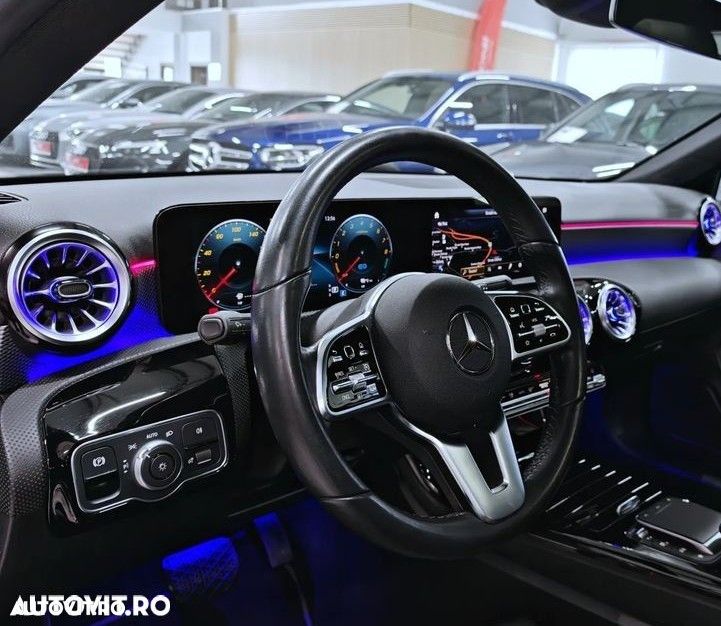 Mercedes-Benz A 250 e Sedan 8G-DCT - 7