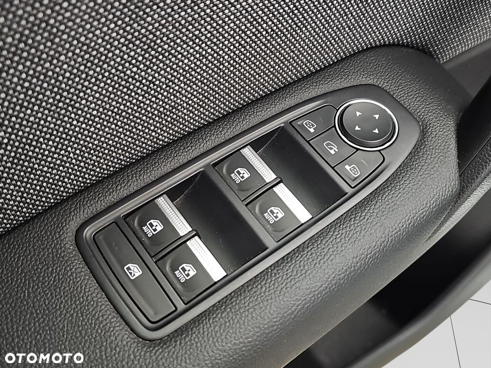 Renault Symbioz 1.6 E-Tech Full Hybrid 145 Techno - 13