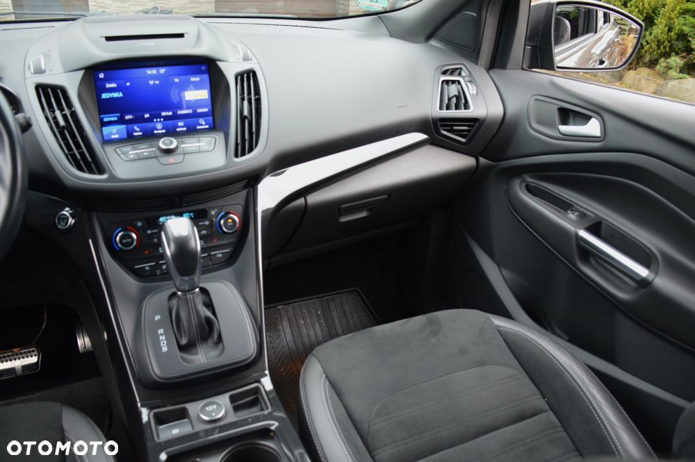 Ford Kuga 1.5 EcoBoost 4x4 ST-Line - 21