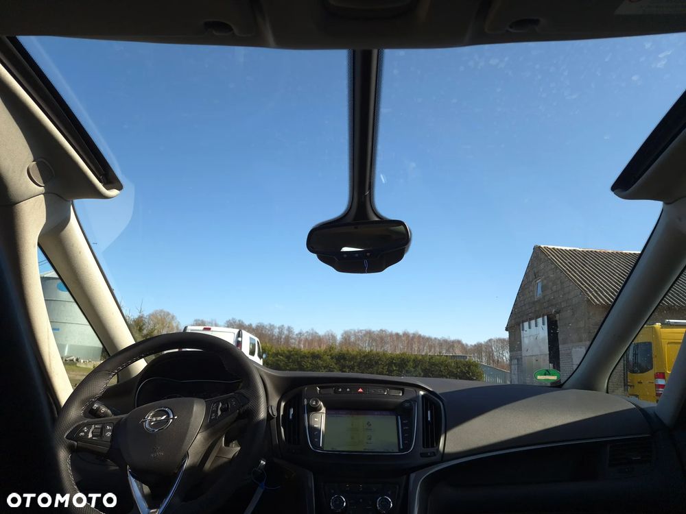 Opel Zafira Tourer 2.0 CDTI ecoFLEX Start/Stop Business Innovation - 2
