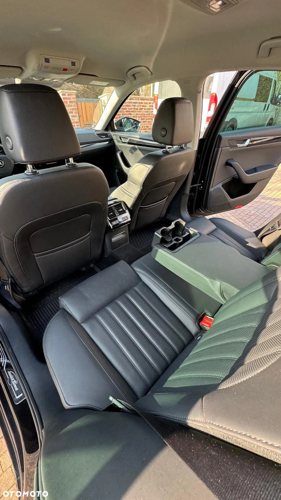 Skoda Superb 2.0 TDI SCR 4x4 L&K DSG - 21