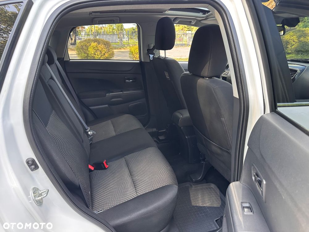Mitsubishi ASX 1.8 DI-D 4WD Instyle - 19