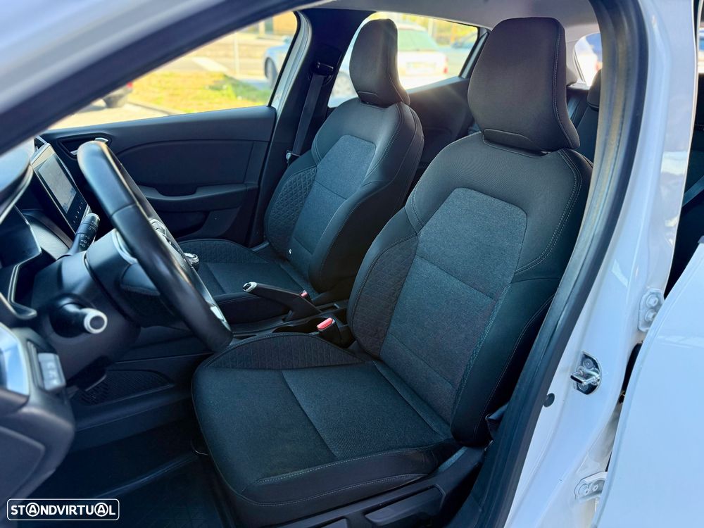 Renault Clio BLUE dCi 100 INTENS - 13