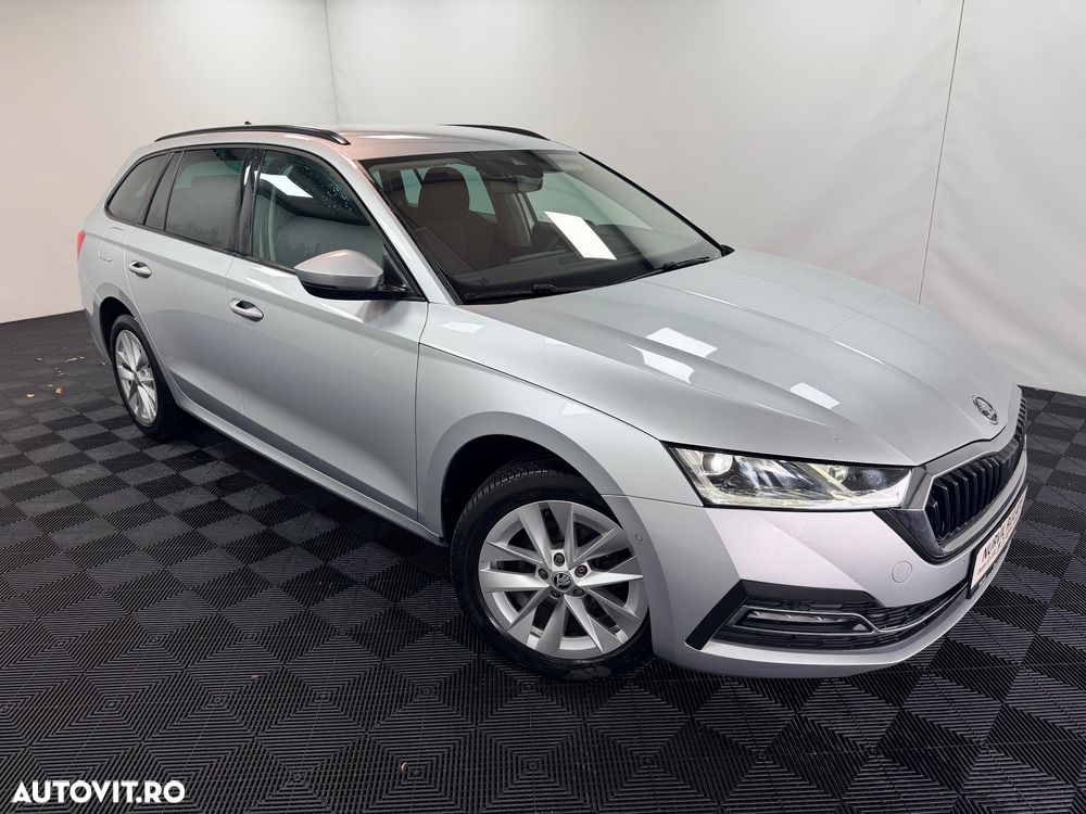 Skoda Octavia 2.0 TDI DSG Style - 2