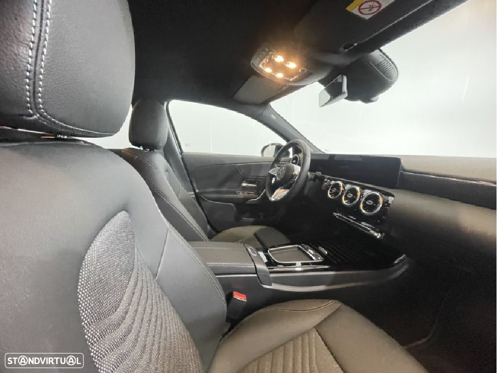 Mercedes-Benz A 250 e - 16