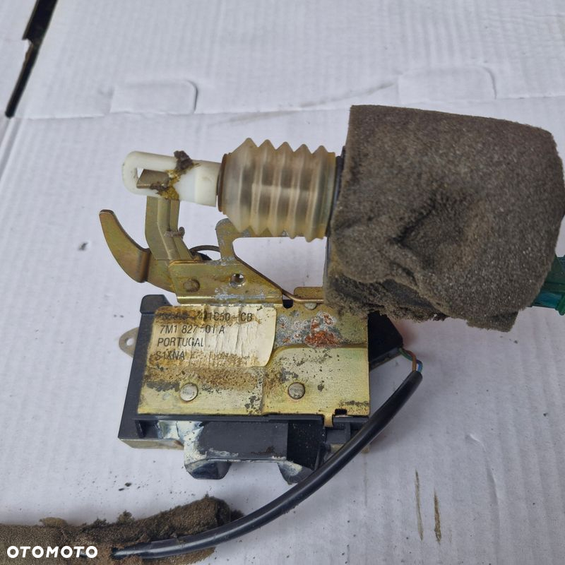VW SHARAN I FORD GALAXY SEAT ALHAMBRA ZAMEK KLAPY TYŁ TYLNY 7M1827501A - 3