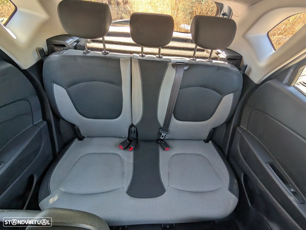 Renault Captur 1.5 dCi Exclusive - 4