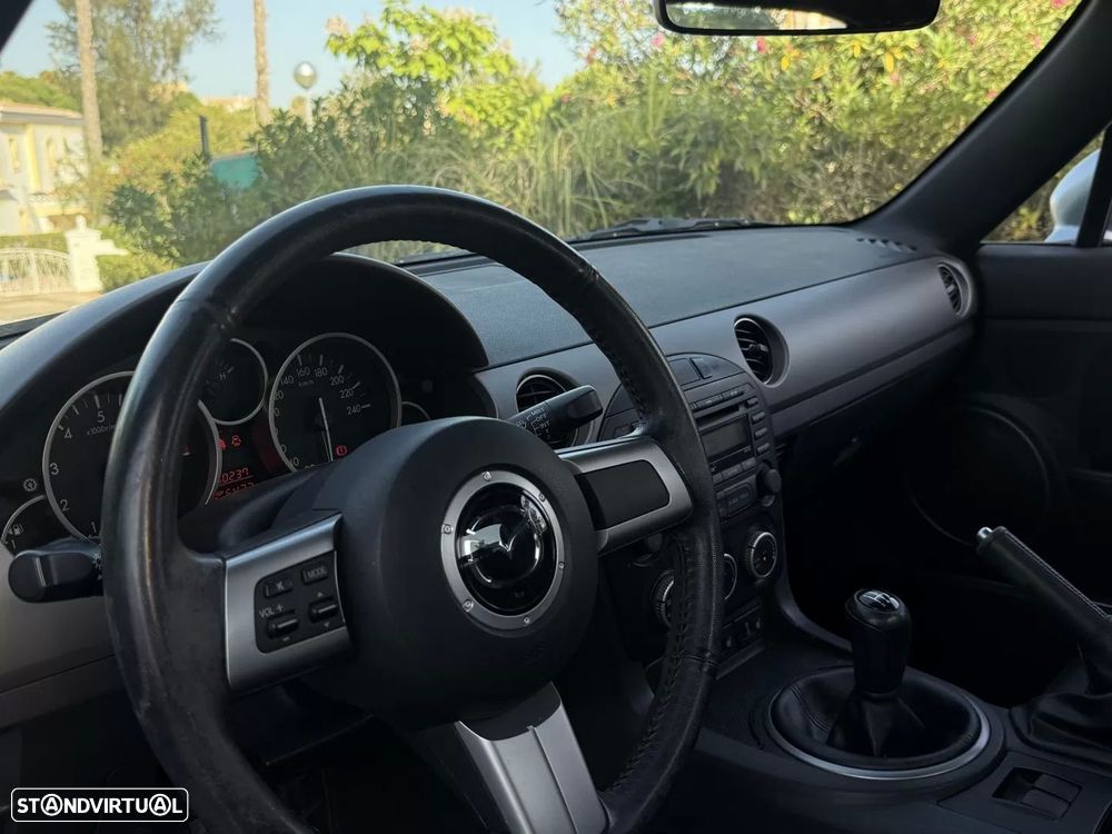 Mazda MX-5 MZR 1.8 Exclusive Plus - 18