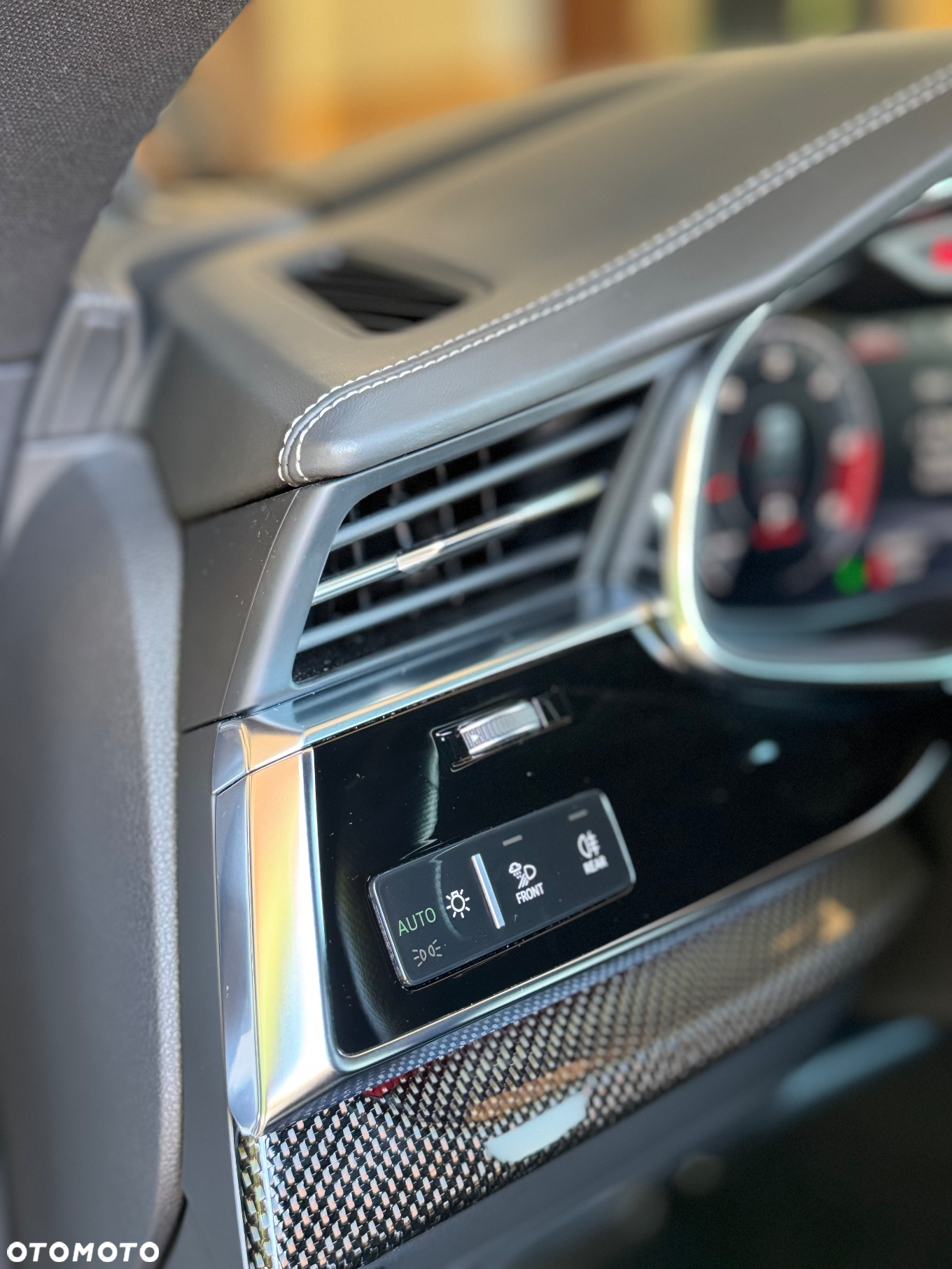 Audi SQ8 - 26