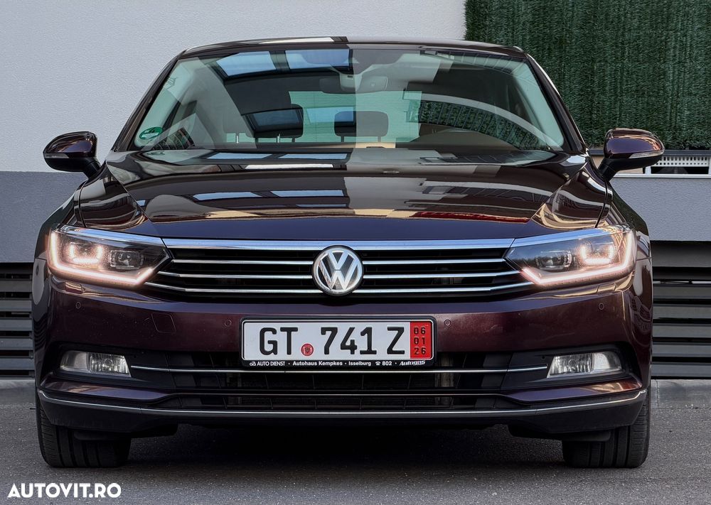 Volkswagen Passat Variant 2.0 TDI SCR DSG Elegance - 5