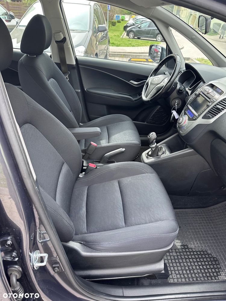 Hyundai ix20 1.6 Premium blue - 22