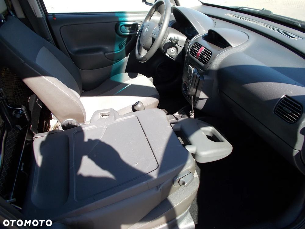 Opel Combo - 16