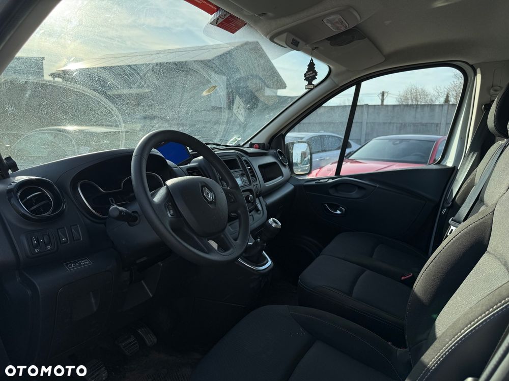 Renault Trafic - 9