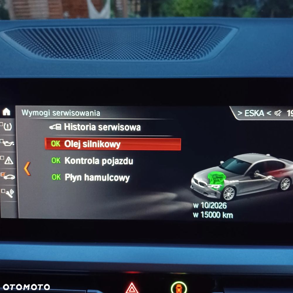 BMW Seria 3 330i Sport Line sport - 37