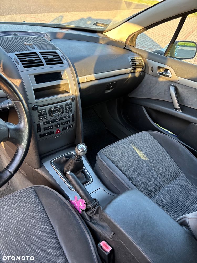 Peugeot 407 HDi 135 - 11
