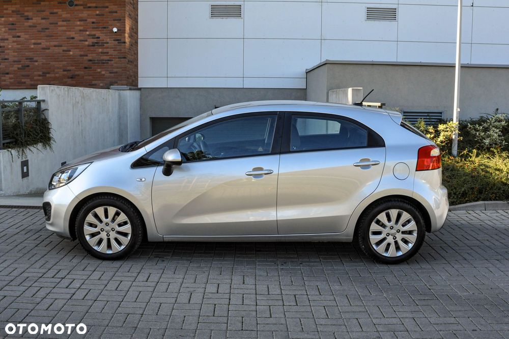 Kia Rio - 2