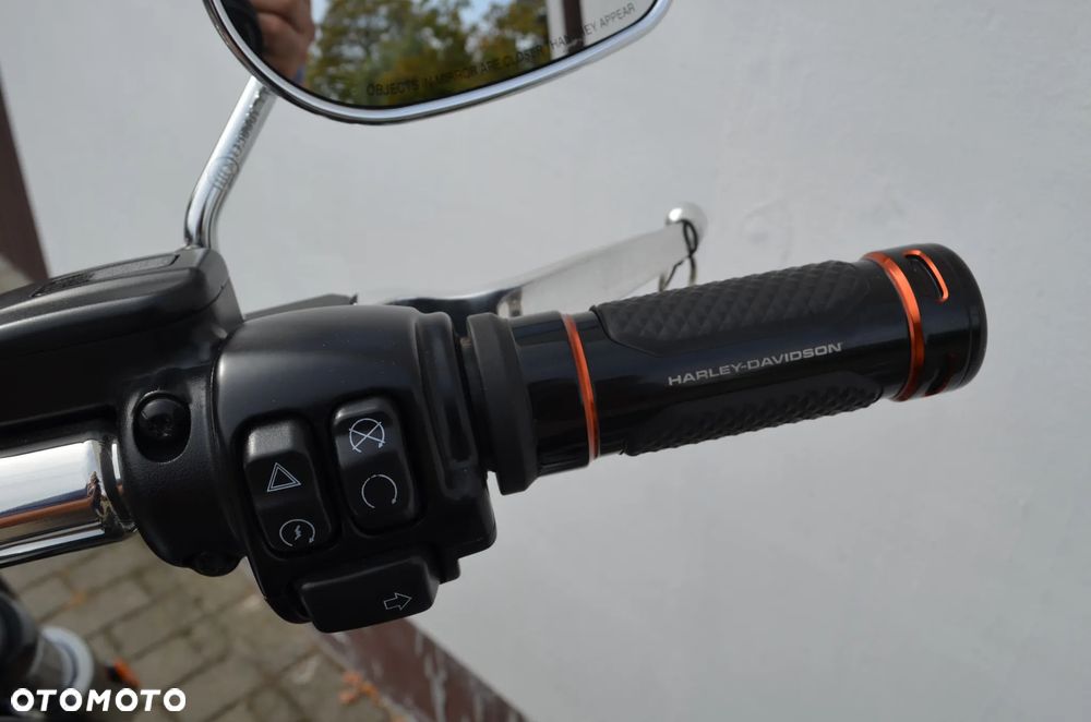 Harley-Davidson FXSB Breakout - 20