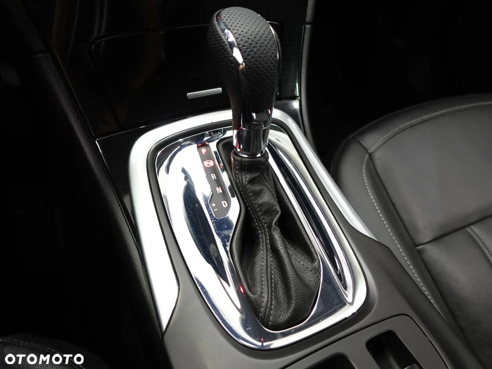 Opel Insignia 2.0 CDTI 4x4 Automatik Innovation - 31