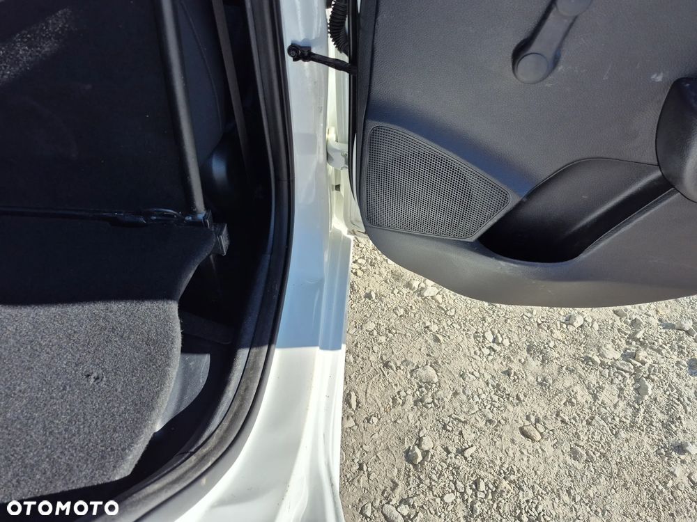 Kia RIO VAN vat1 - 27