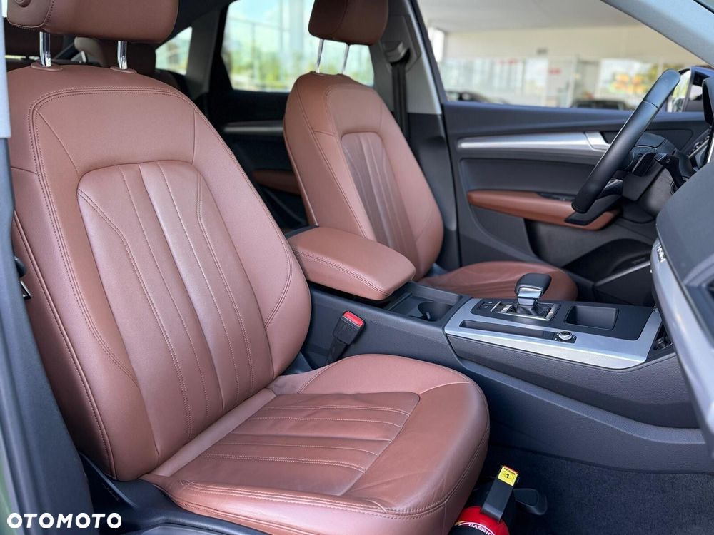 Audi Q5 Sportback - 16