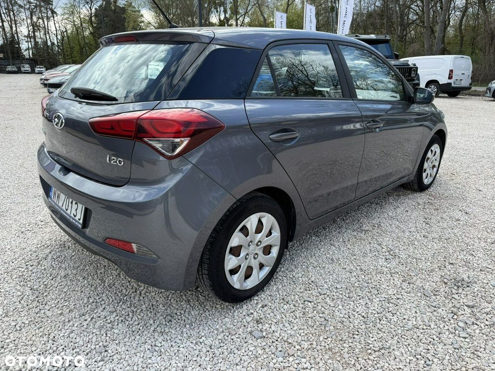Hyundai i20 - 14