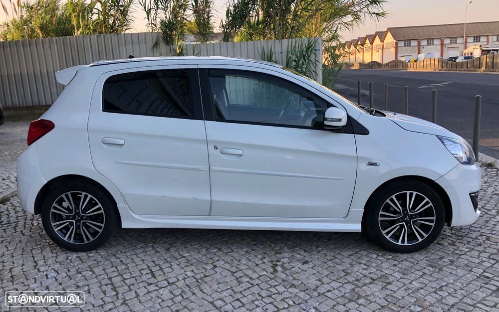 Mitsubishi Space Star 1.2 Intense Connect Edition - 11