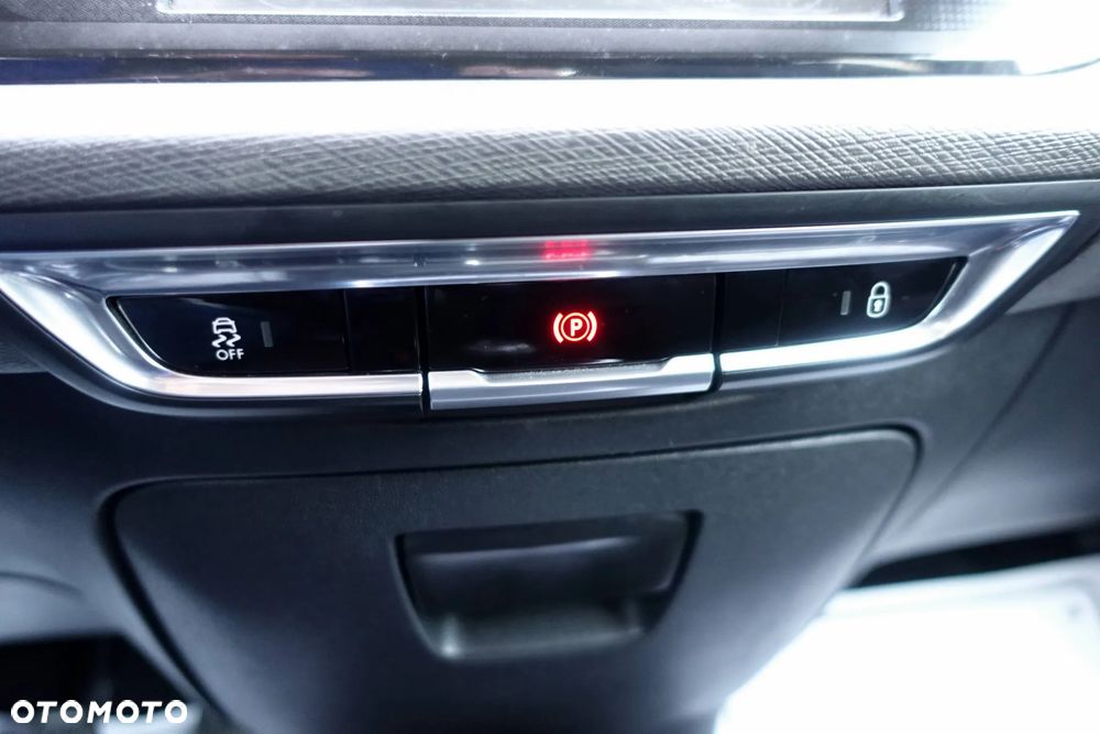 Citroën C4 Picasso BlueHDi 120 SHINE - 24