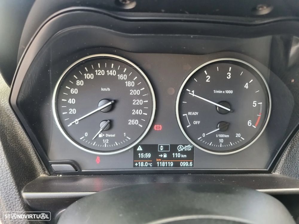 BMW 116 d EfficientDynamics Edition Urban Line - 25