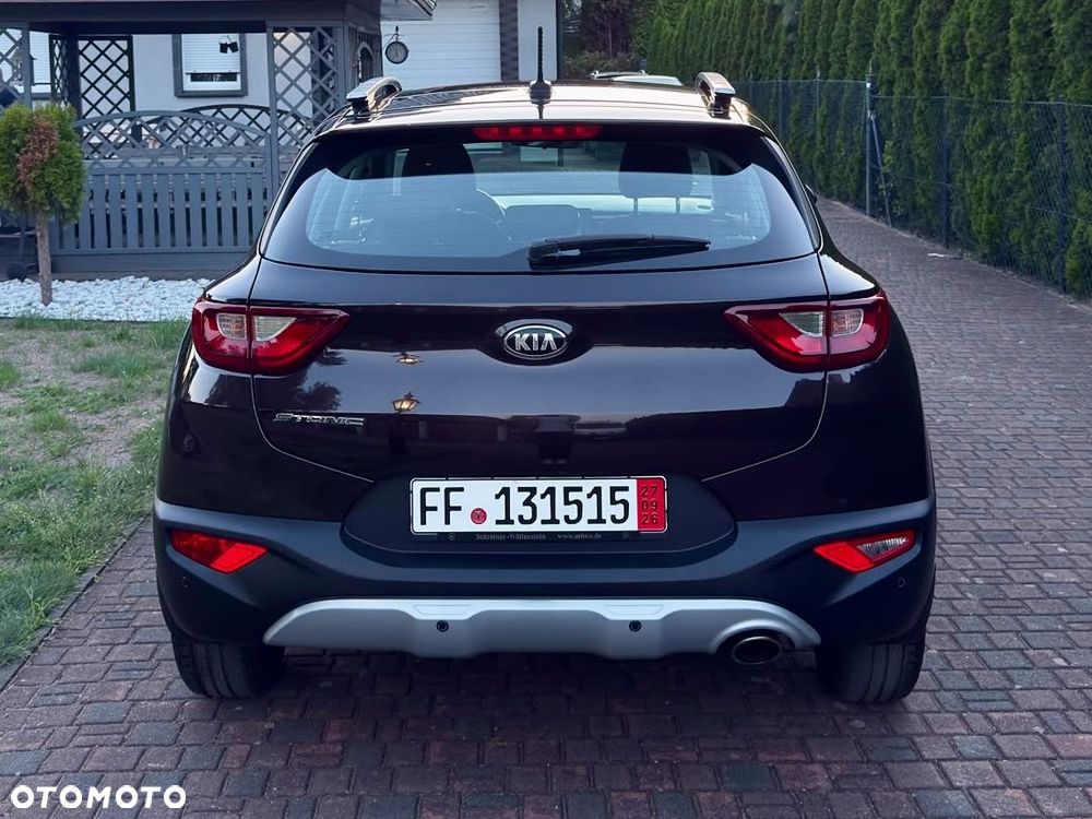 Kia Stonic 1.2 L - 6