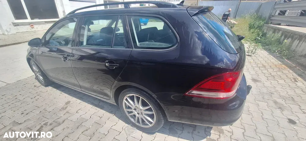 Volkswagen Golf 1.6 TDI BlueMotion Technology DPF Comfortline - 2