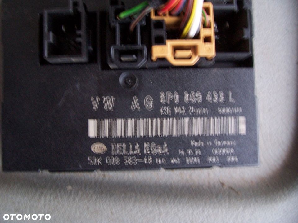 .Audi OE 8P0959433L moduł komfortu STAN IDEALNY EU.