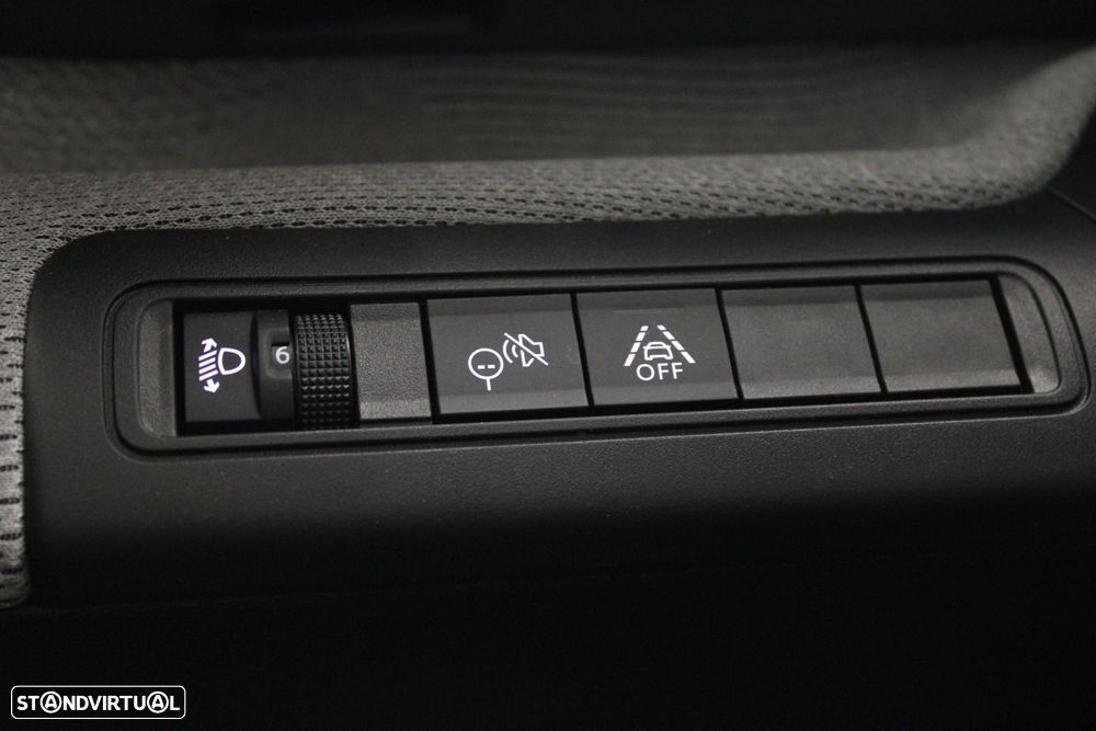 Citroën e-C3 44 kWh Autonomia Conforto Max - 13