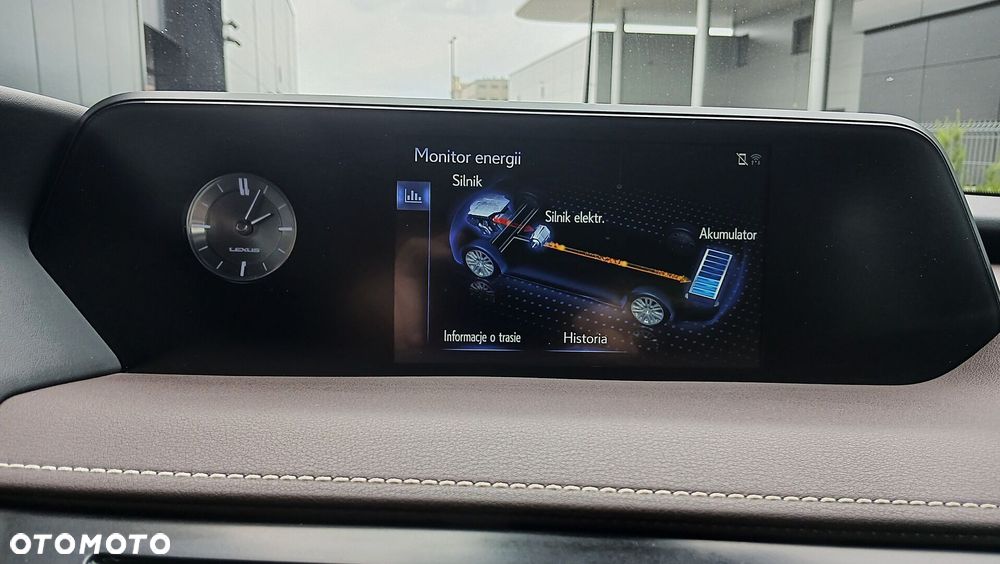 Lexus UX - 29