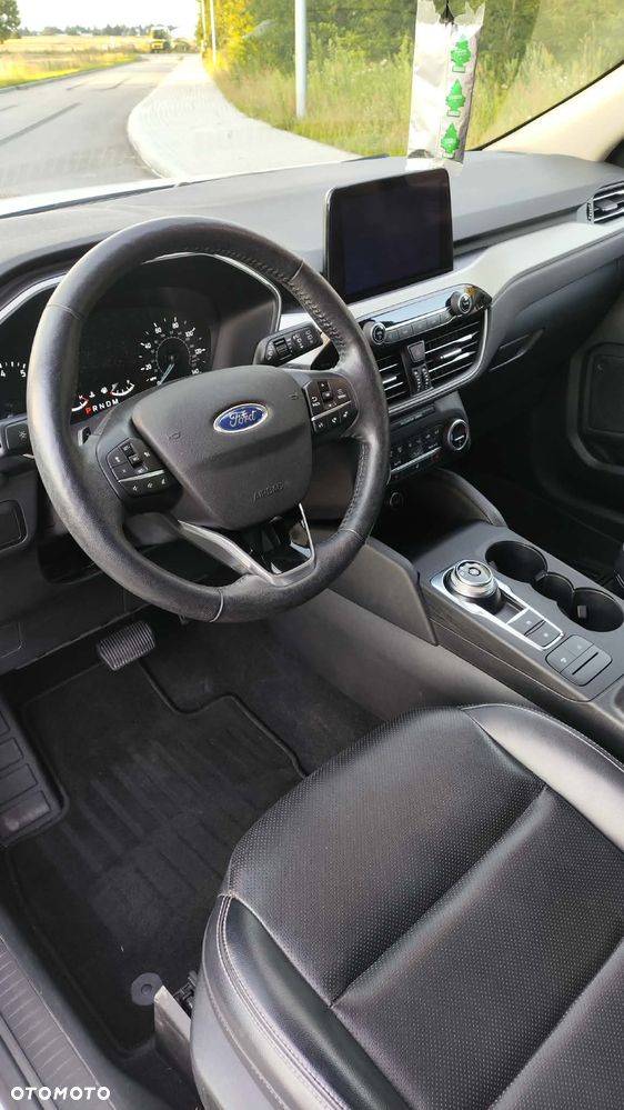 Ford Escape - 8
