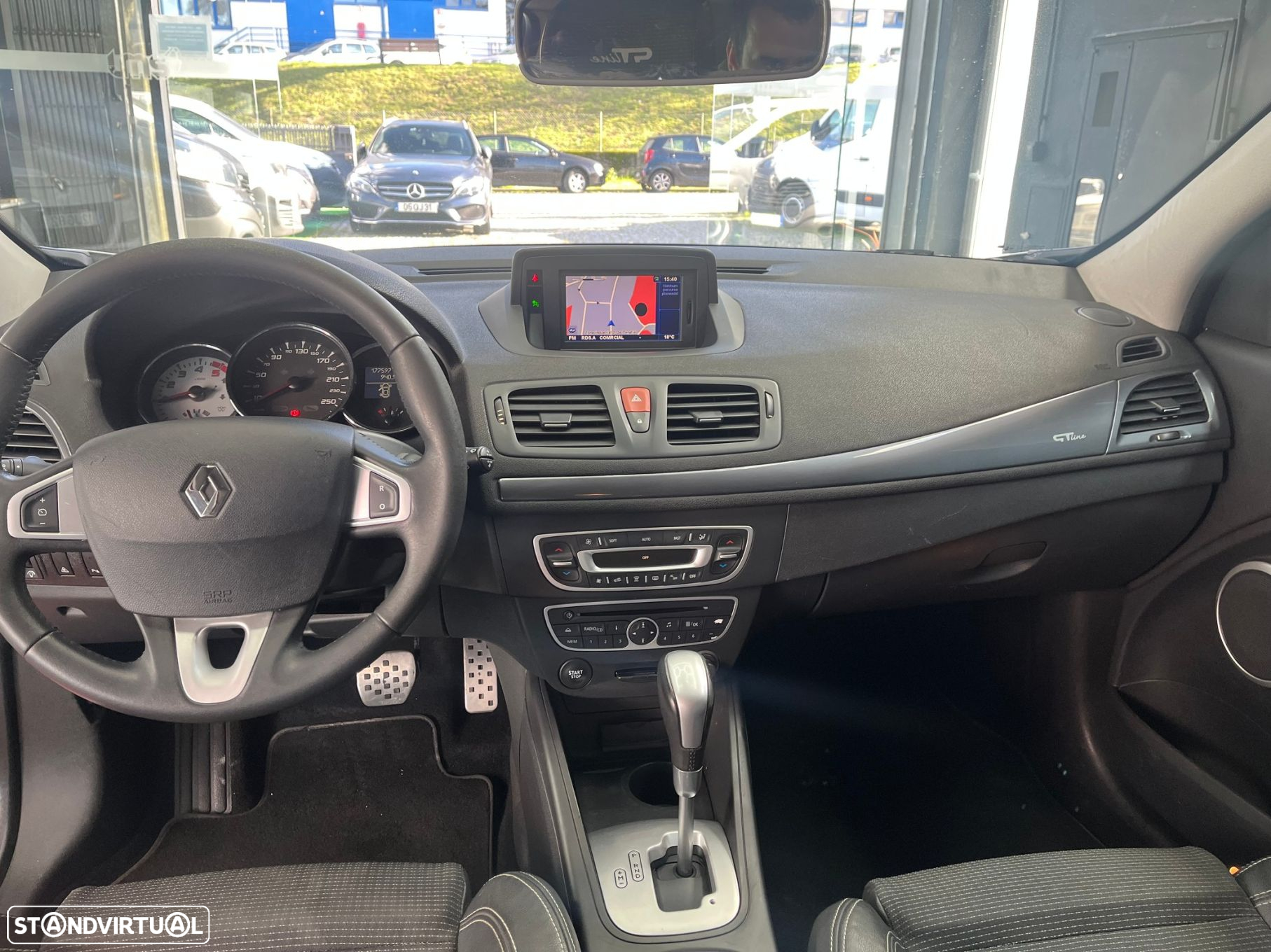 Renault Mégane Coupe 1.5 dCi GT Line EDC - 11